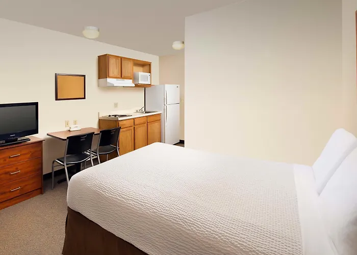 Woodspring Suites Des Moines Pleasant Hill
