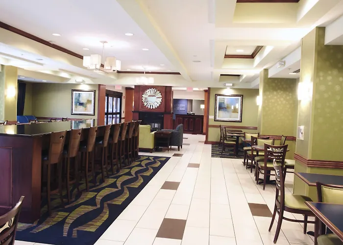 Holiday Inn Express And Suites Urbandale Des Moines By Ihg